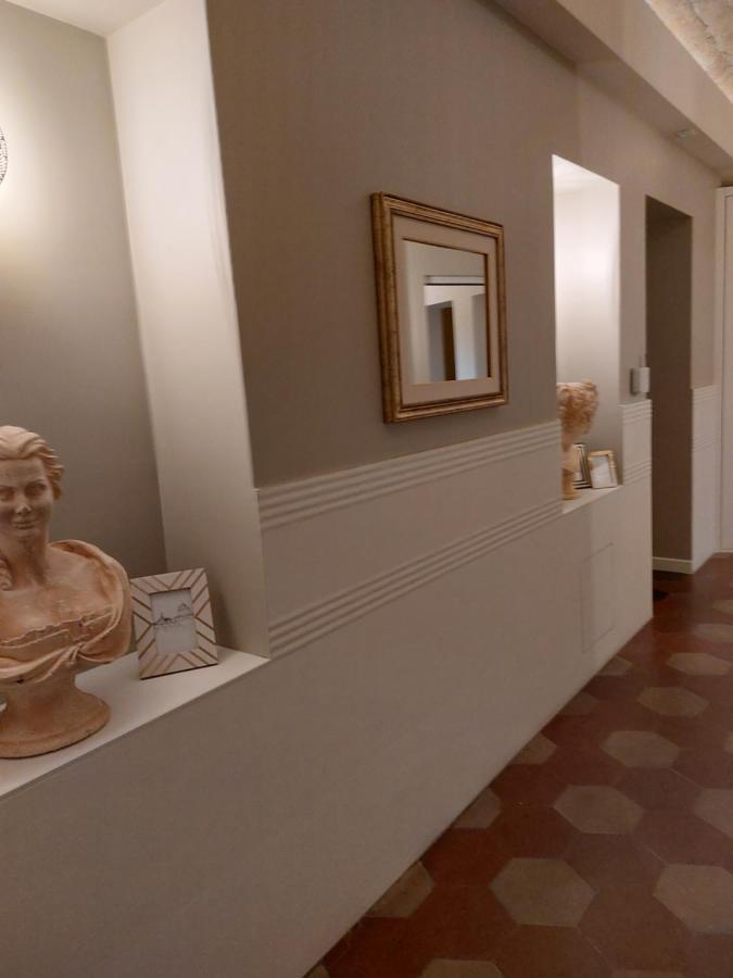 Vis Romae Luxury Apartments Extérieur photo