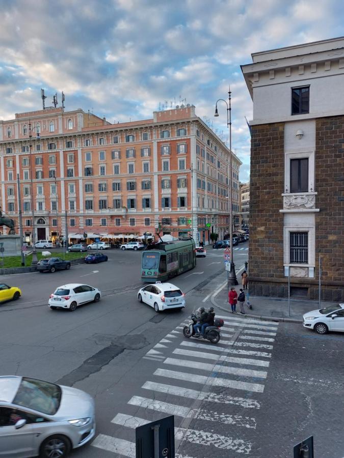 Vis Romae Luxury Apartments Extérieur photo